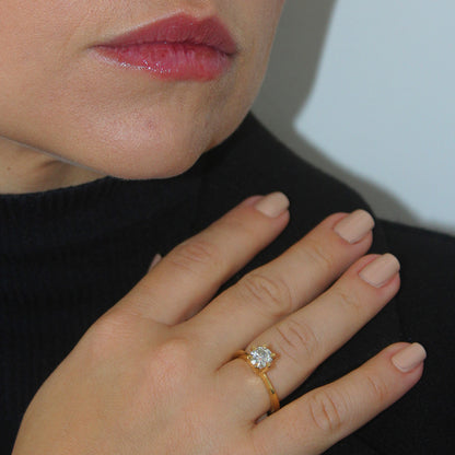 Anel de noivado Round 50 Pts